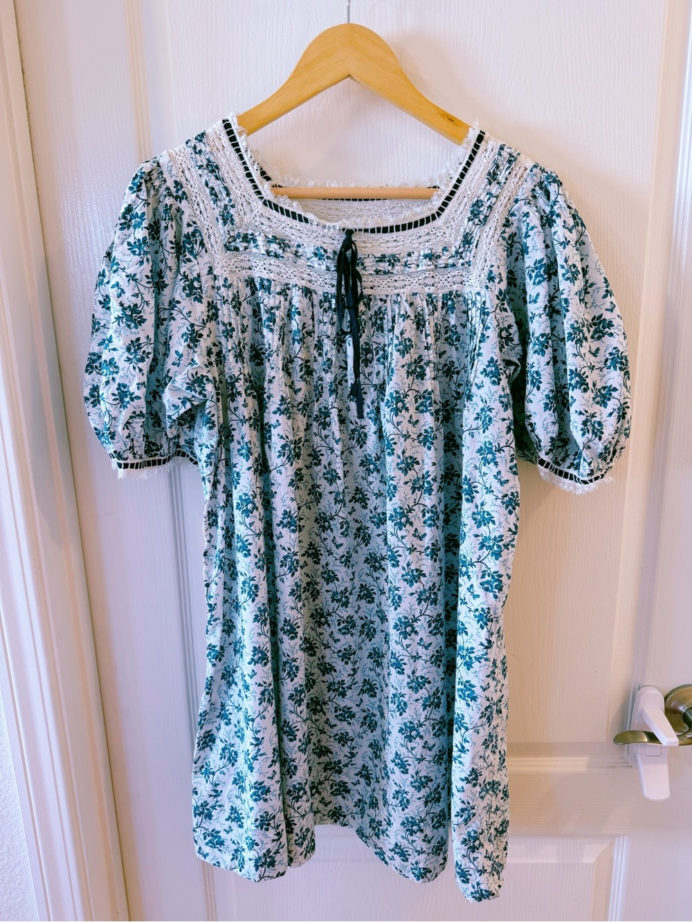 Doen Cadeau Dress songbird Toile